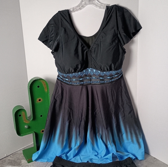 Womens 16W Plus Size Swimsuit Bathing Suit Modest Full Coverage Curvy Blue - Picture 5 of 10